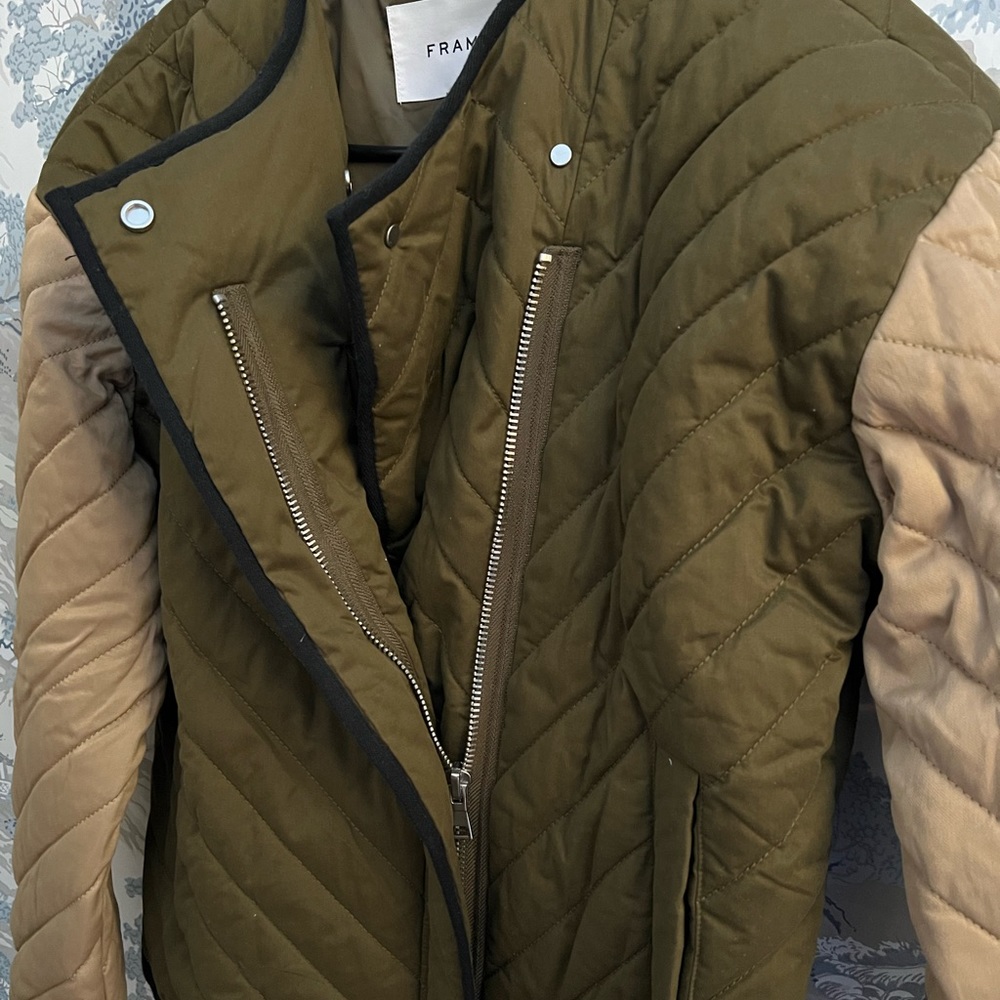 Frame Women’s Quilted Colorblock Jacket - Picture 5 of 8